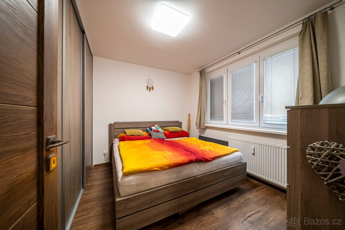 Byt 3+1 na prodej, osobní vlastnictví, centrum UH - 10