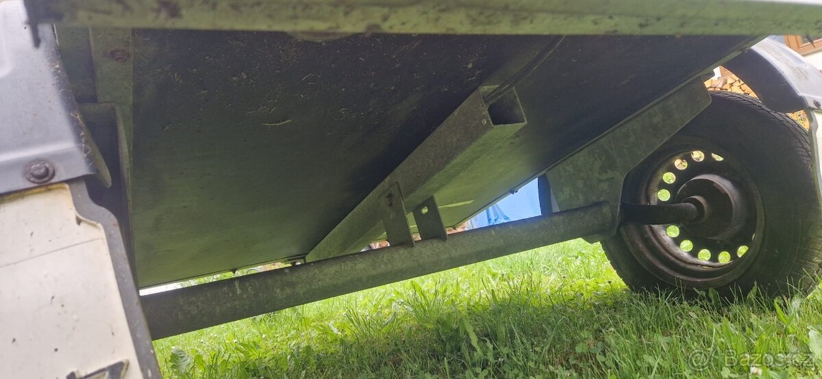 Přívěsný vozík, kára s plachtou - nová STK - 10