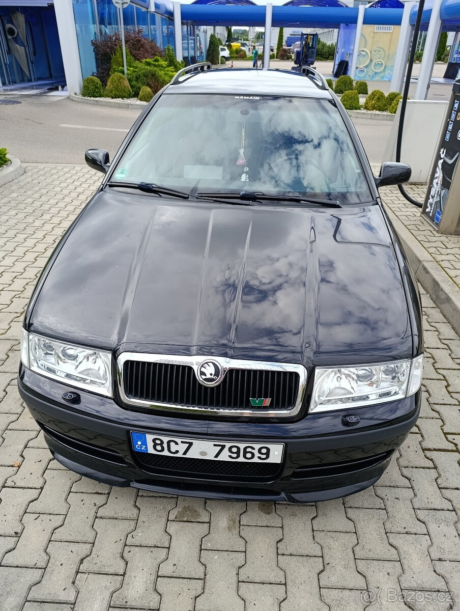 Škoda Octavia RS 1.8 t - 10