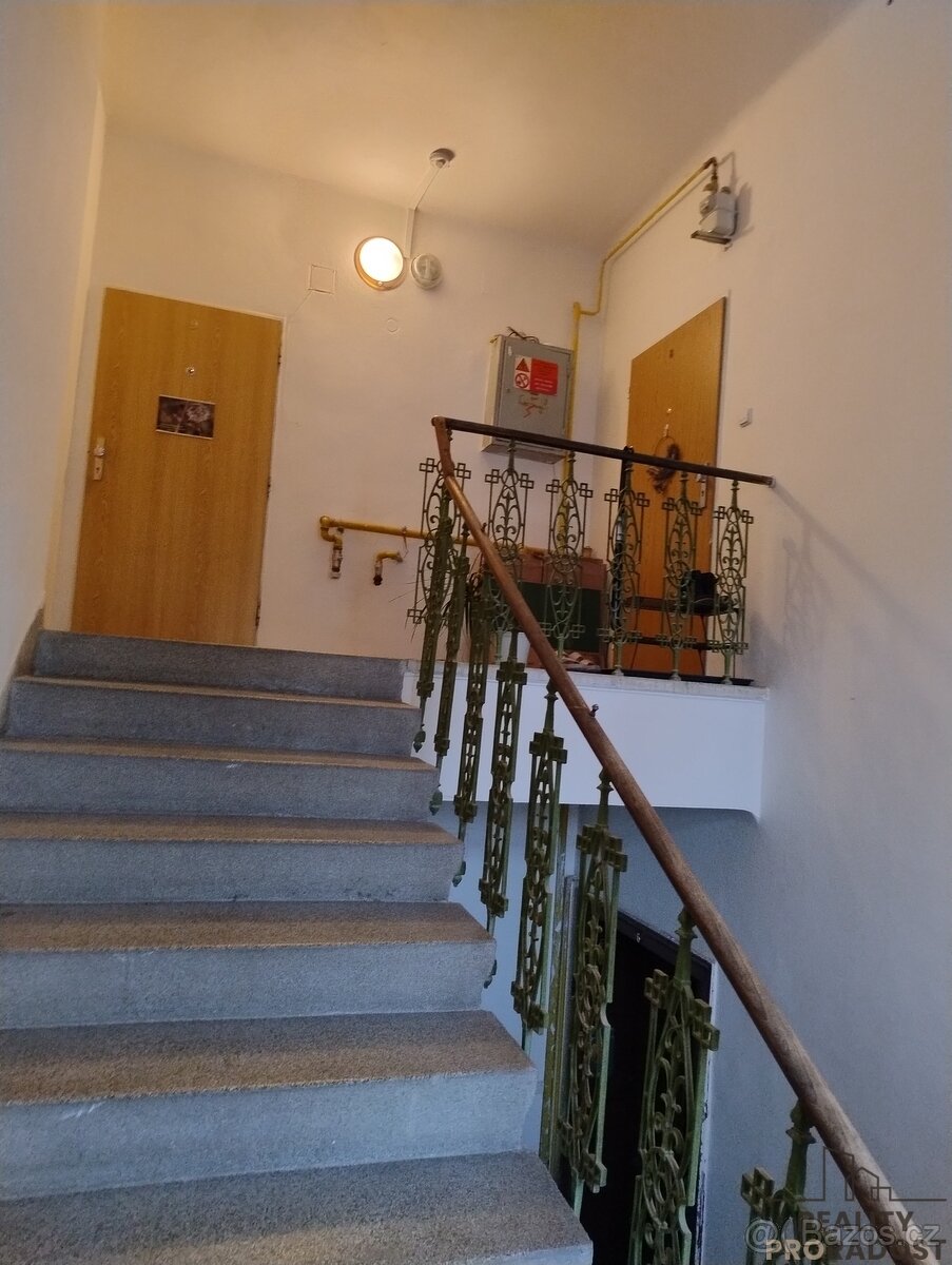 Pronájem bytu 1+kk v centru Brno ul. Smetanova - 10