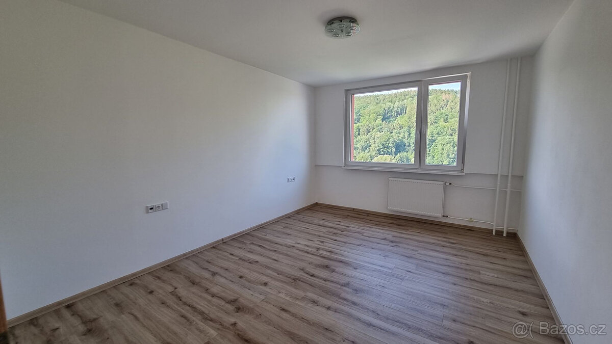 Byt 3+1 po kompletní rekonstrukci v Chrastavě - 10