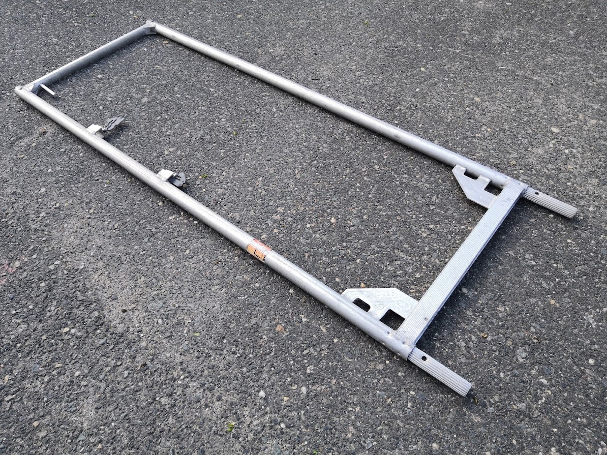 HLINÍKOVÉ LEŠENÍ LAYHER BLITZ 73 - cca 100m2 prodám - 10