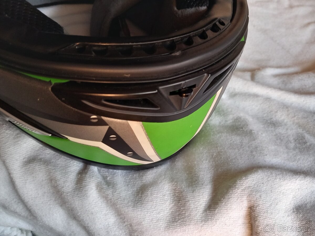 Prodám helmu, přilbu Cyber. - 10