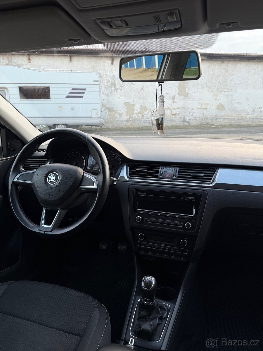 Škoda Rapid Spaceback - 10