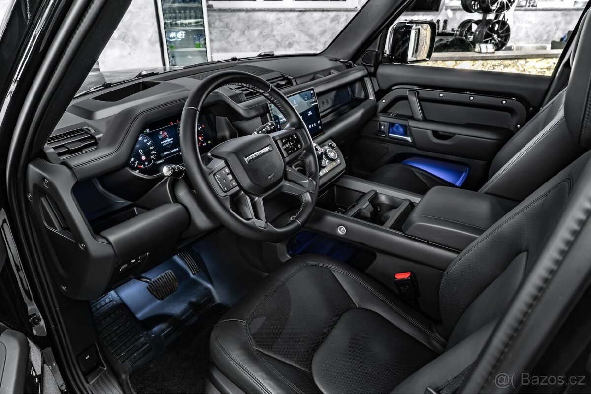Land Rover Defender 110 X-DYNAMIC SE D300 AT MY2025 - 10