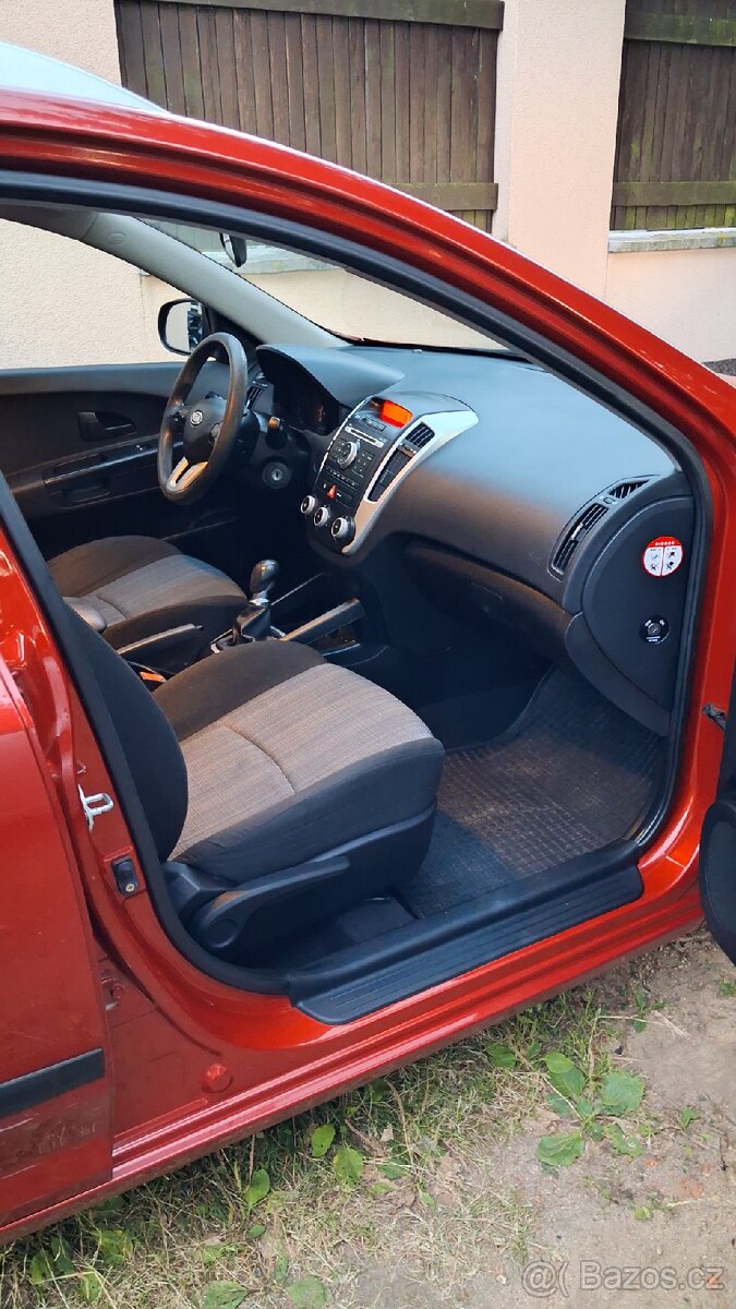 KIA Ceed 2010r. - 10