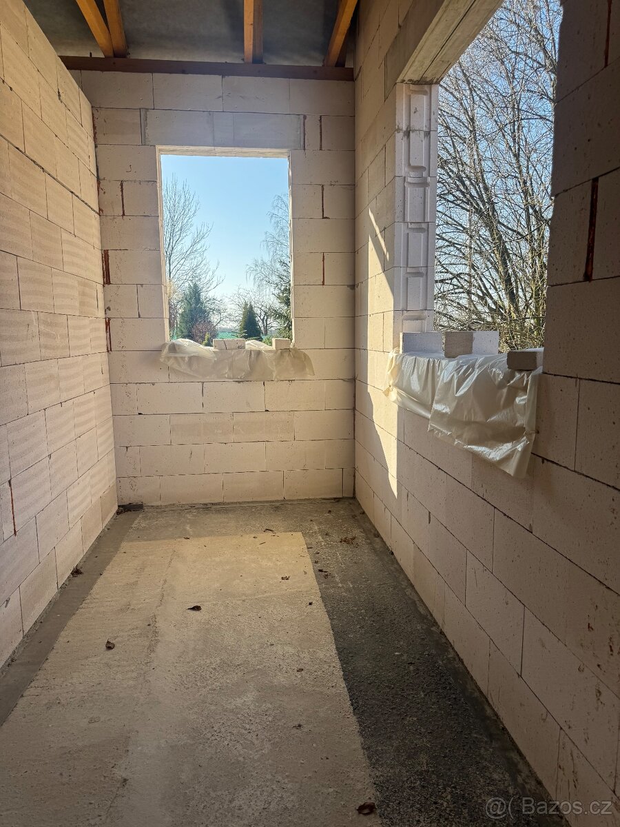 Prodej hrubé stavby rodinného domu 3+kk v obci Bukovina u Hr - 10