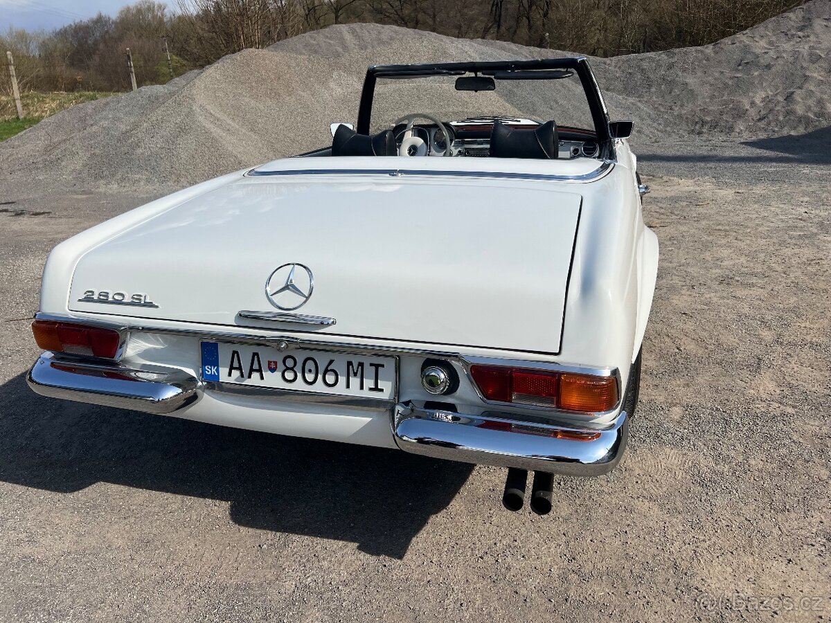 Mercedes 280 SL - 10