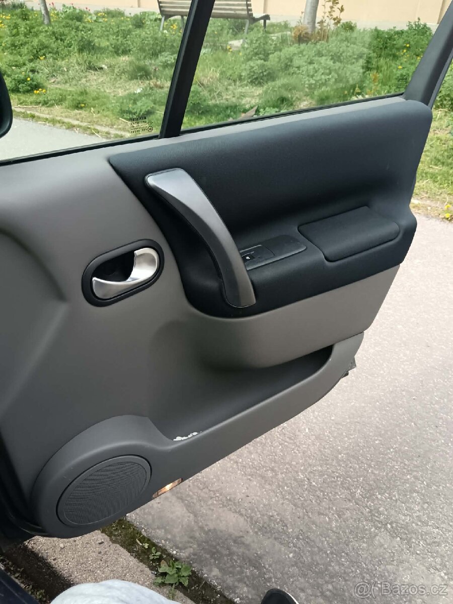 Renault Megane 1.9dci - 10