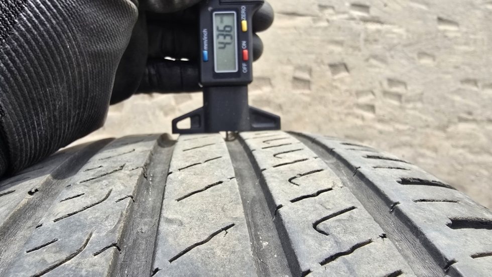 Letní pneu 215/60/16 Barum - 10