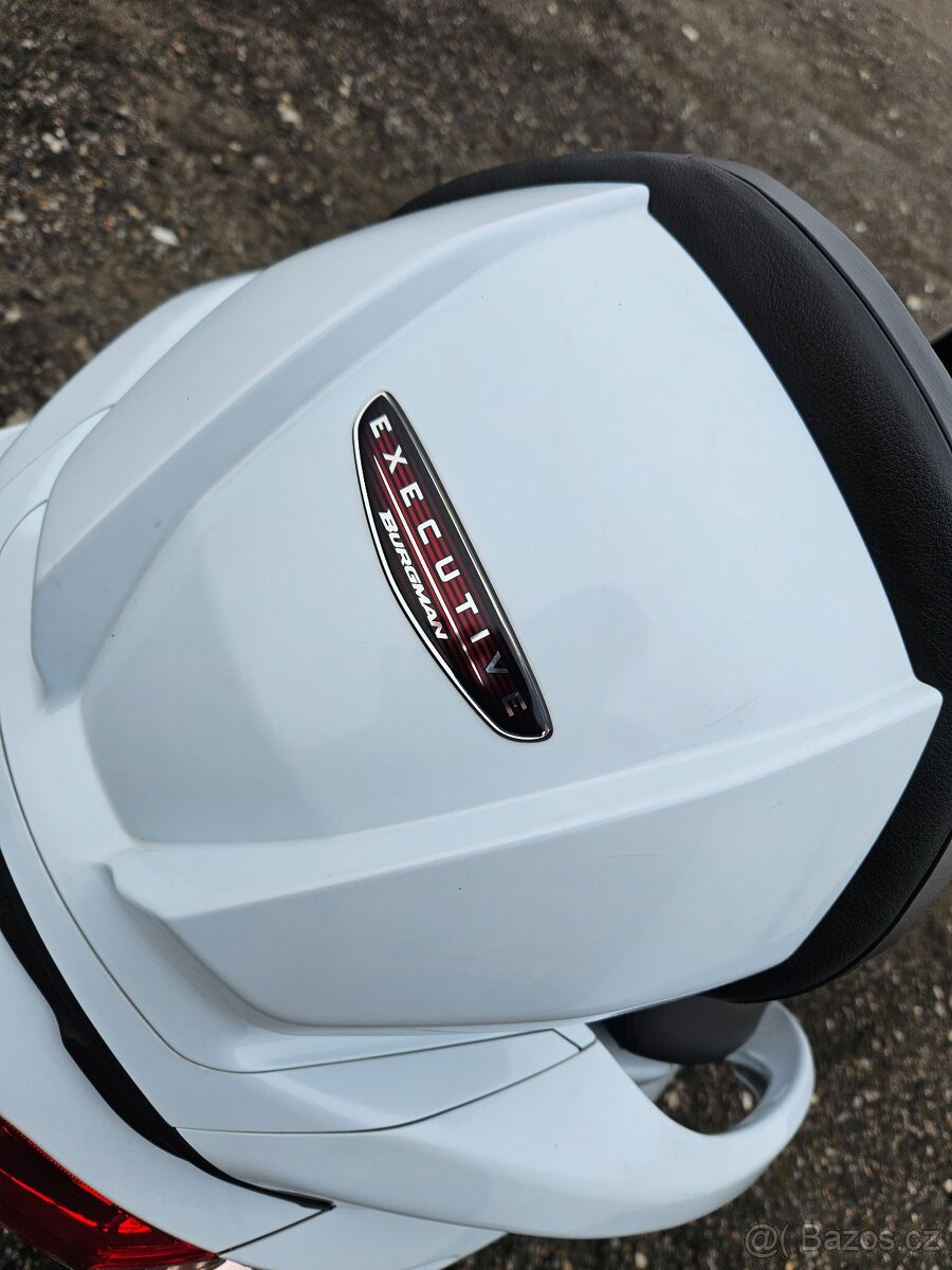 Suzuki Burgman 650 EXECUTIVE - NOVÝ MODEL EXECUTIVE - 10