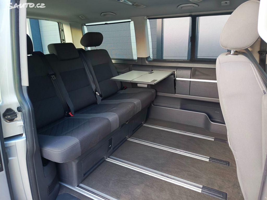 VW Multivan 2,0 Tdi 103kw - Comfortline - 10