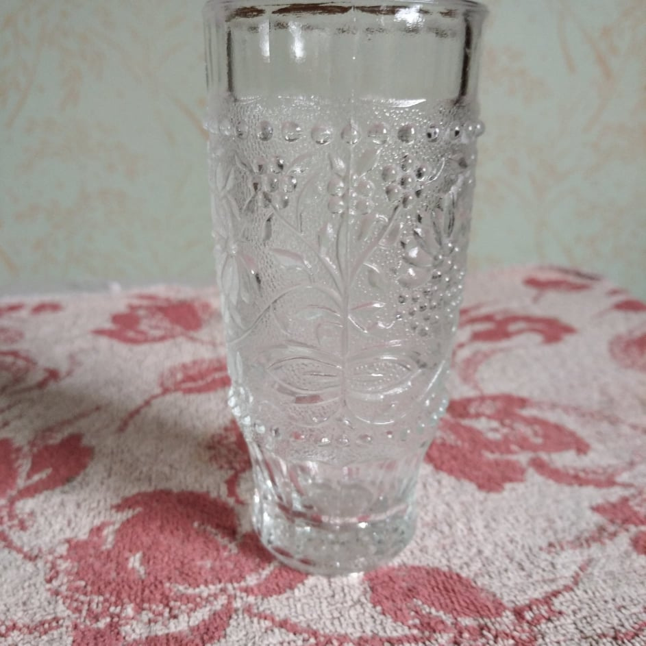 Vázy z liatinového skla a krištálové 2. - 10