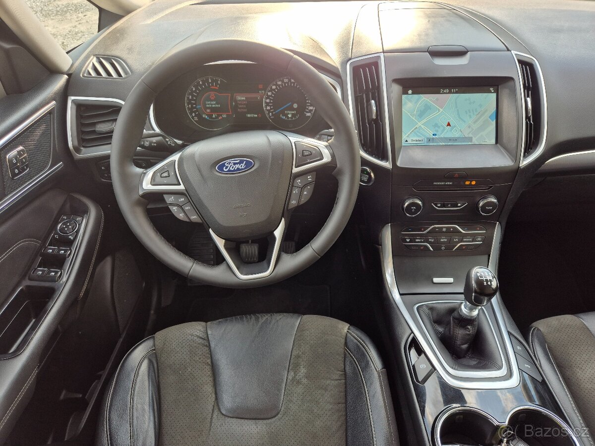 Ford S-MAX 2.0TDCi,7MÍST,TITANIUM+,FULL LED,PLNÝ SERVIS FORD - 10