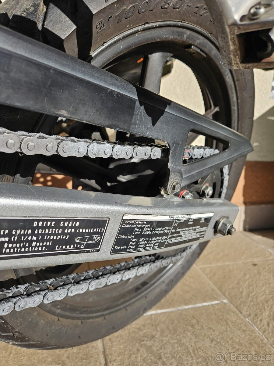 Honda CBR 125 R - 10