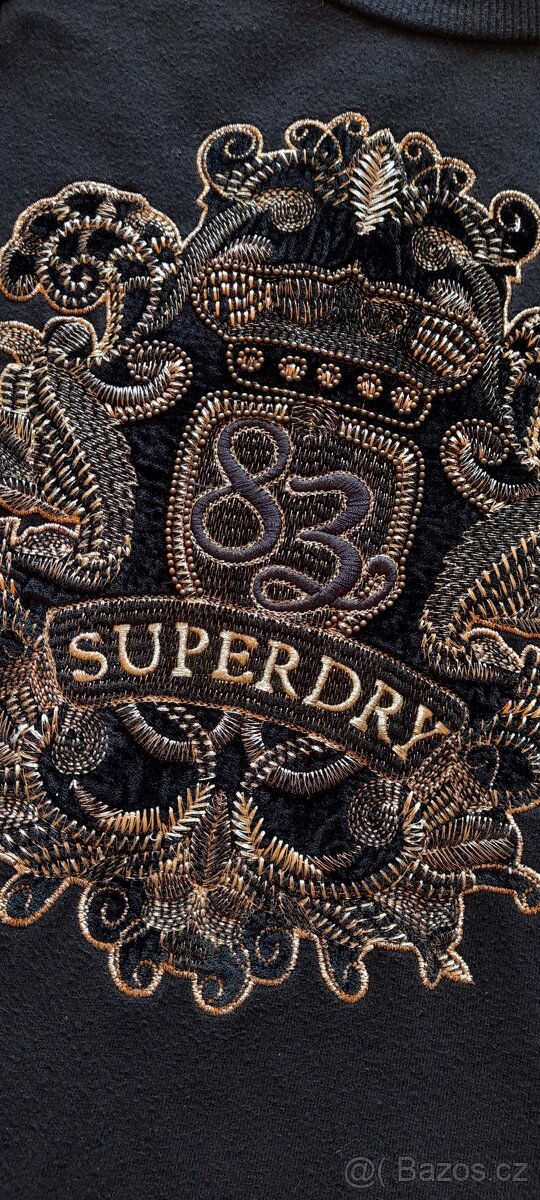 Superdry zdobené teplákové šaty s kapsami - 10