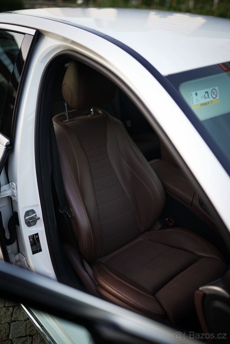 MERCEDES-BENZ E220d 143kW //2016 9G FULL LED NAVI HEAD-UP - 10