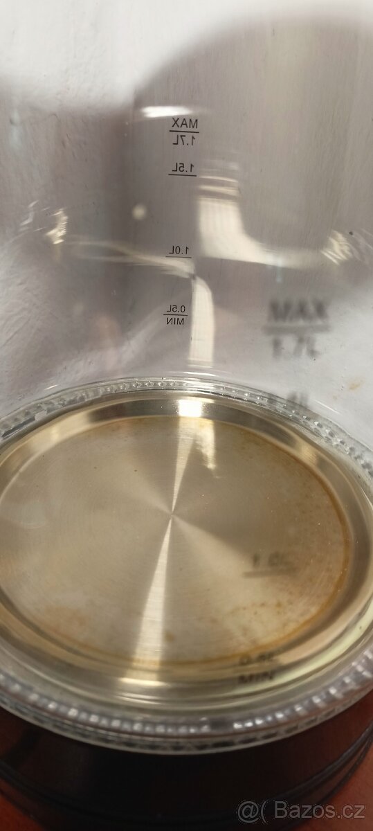 Rychlovarná konvice - 10