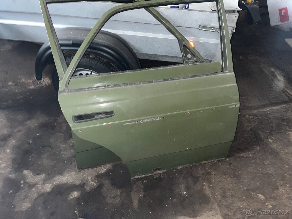 W123 komplet dveře - 10
