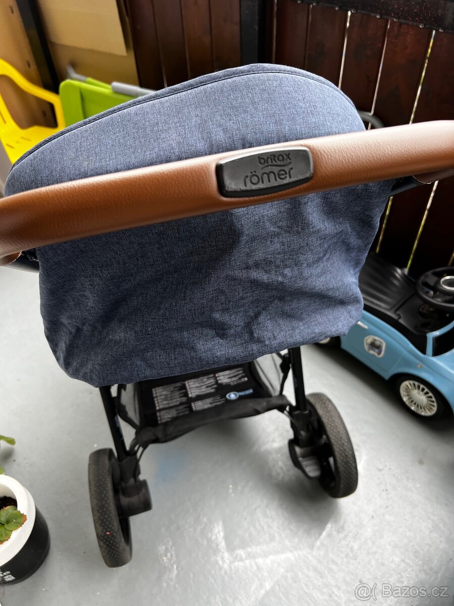 Kočárek Britax Römer B-Agile R (STYLOVÝ ZIMNÍ FUSAK ZDARMA) - 10