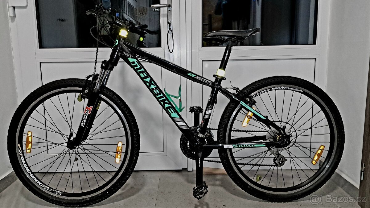Horské kolo MAXBIKE - 10