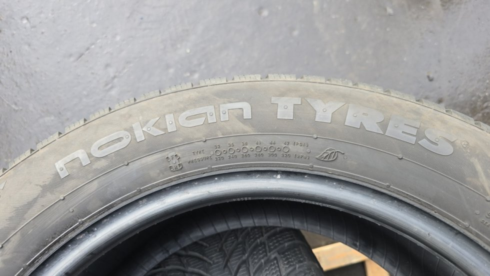 Zimní pneu 225/55/17 Nokian - 10