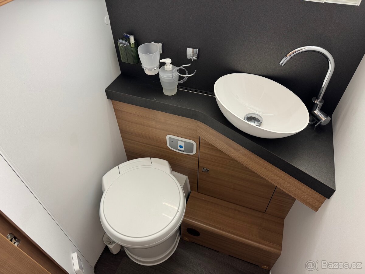 Adria Coral XL 670 SL - 10