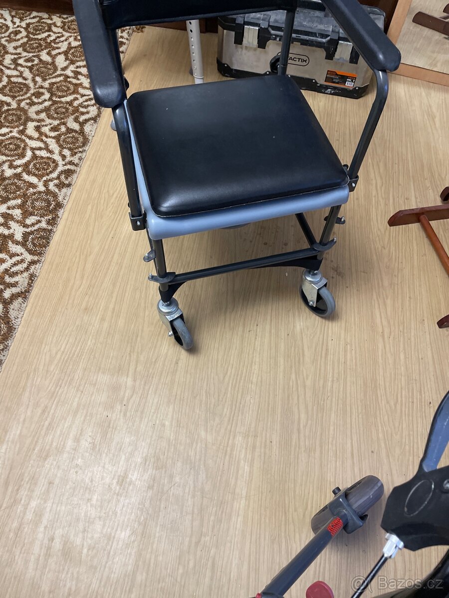 Elektrická zdravotní postel - 10