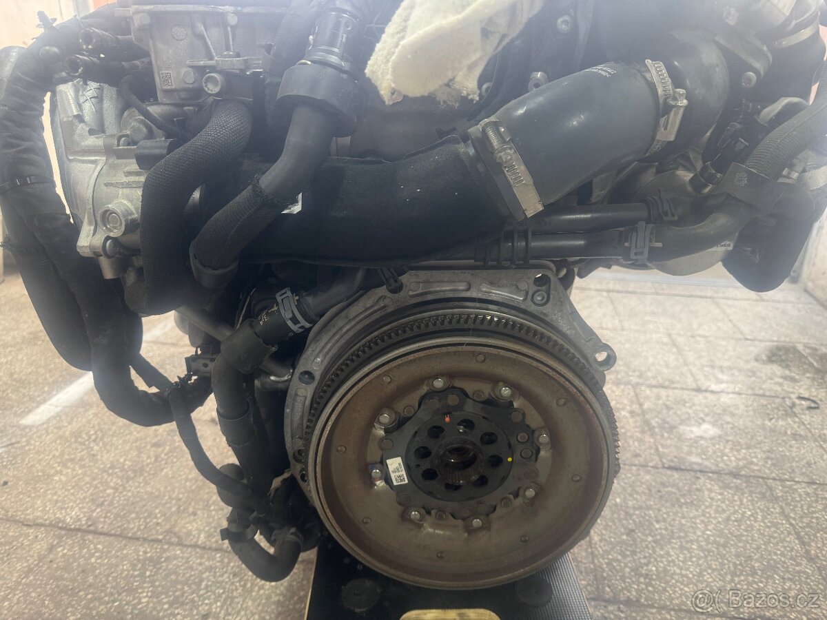 Prodám kompletní motor 2.0tdi 110kw DTT - 10
