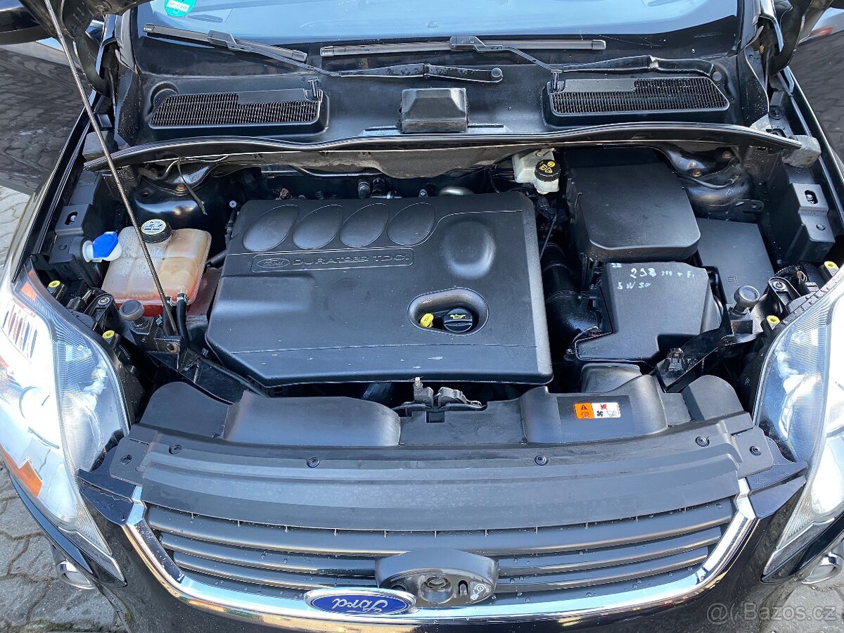 Ford kuga 2.0 TDCI ,r2010 - 10