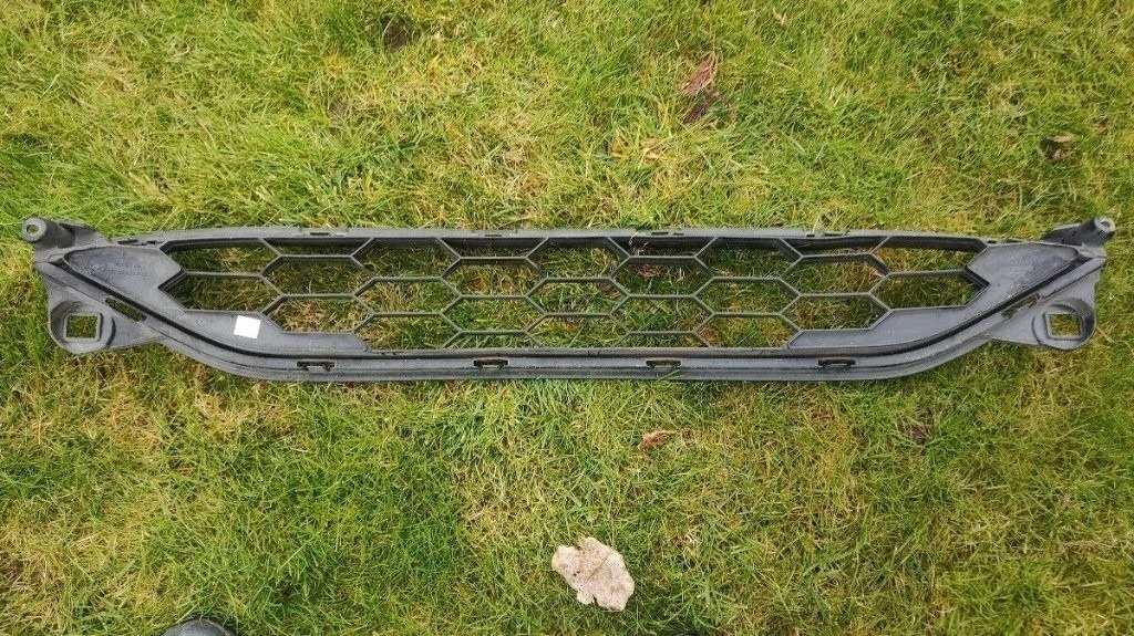 Honda HR-V HRV 2 II 2015 - 2018 - spojler mriezka naraznik - 10