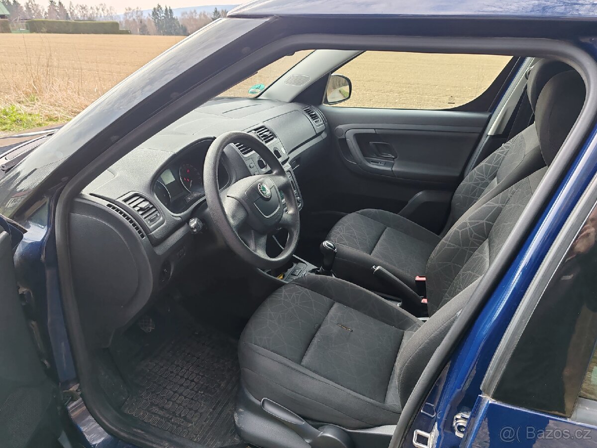 Škoda Roomster - 10