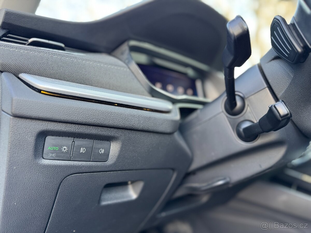 Škoda Octavia 2.0DSG 110kW WEBASTO DPH - 10