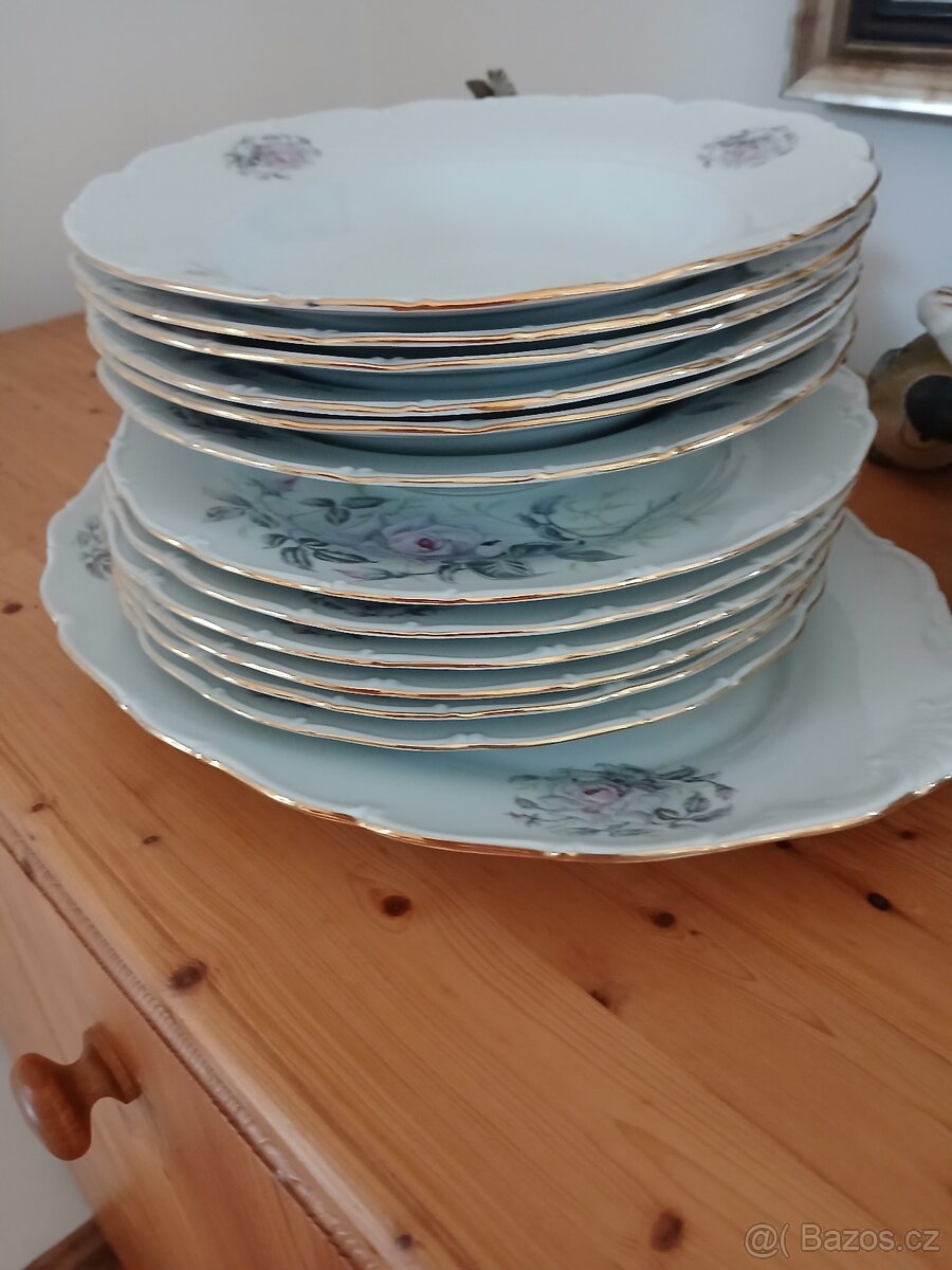 Jídelní souprava - 10