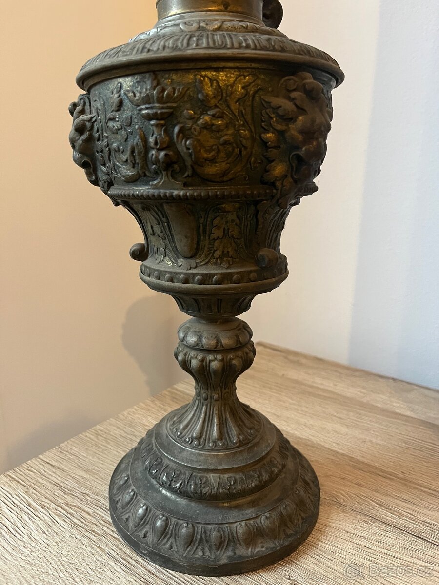 Starožitná petrolejová lampa - 10
