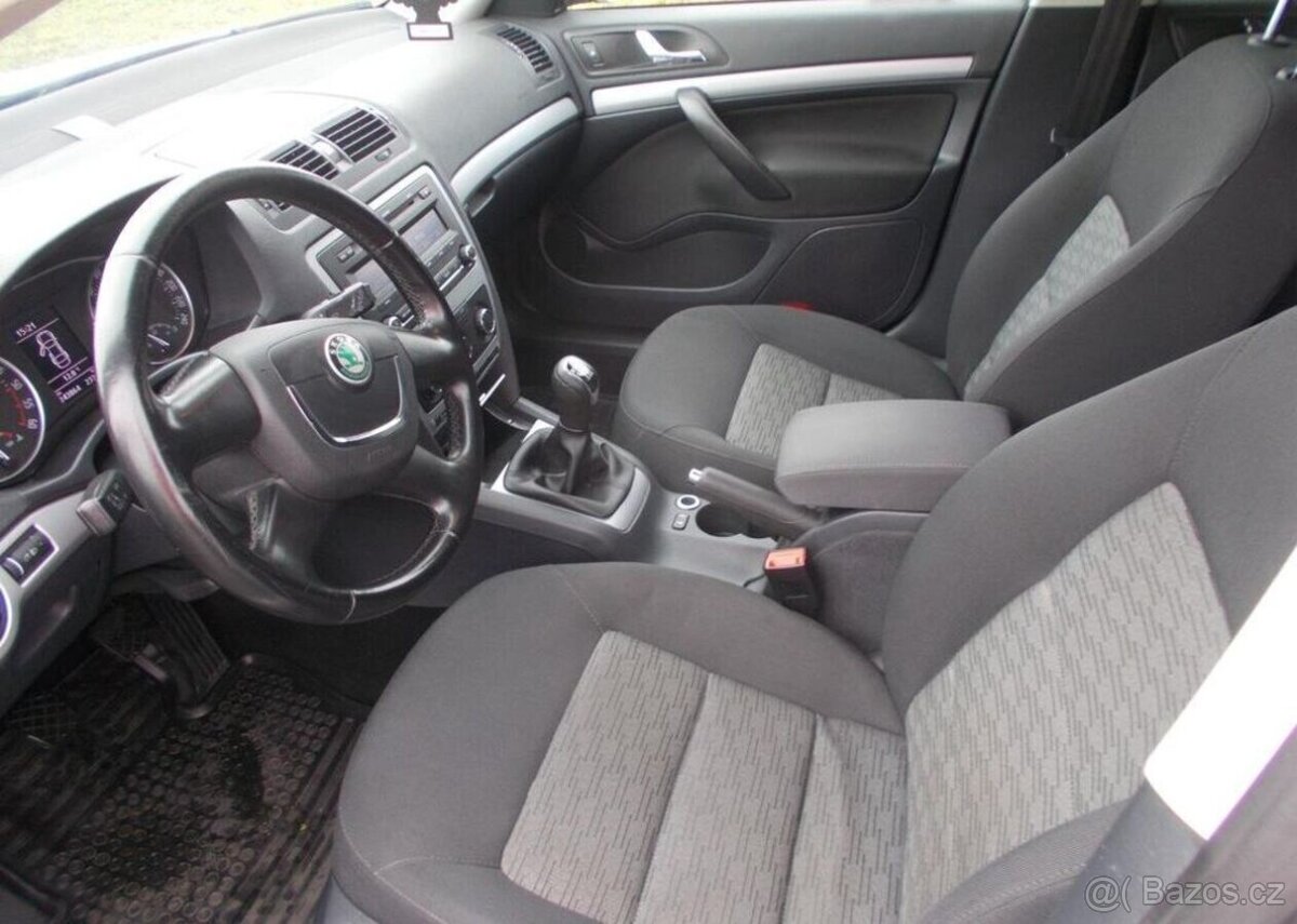 Škoda Octavia 2,0 TDI 103KW perf. stav nafta manuál 103 kw - 10