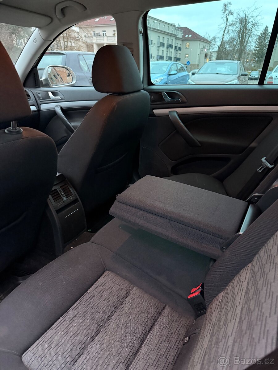 Prodám Škoda Octavia II 1.6tdi 2013 - 10