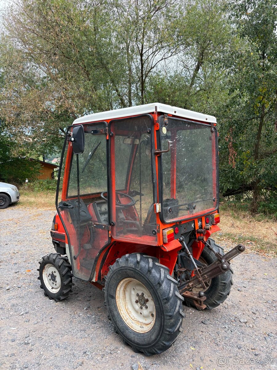 Malotraktor Kubota Aste 4x4. - 10
