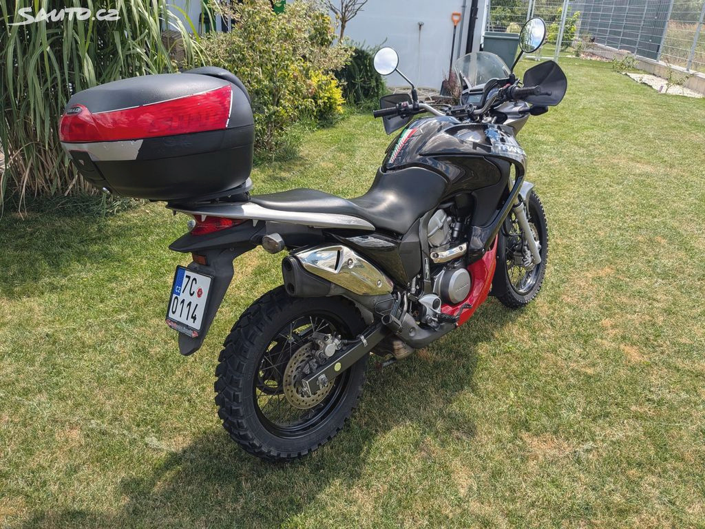Honda XL700V Transalp - 10