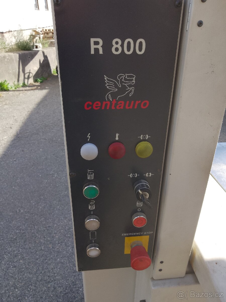 Pásová pila CENTAURO R800 s podavačem RVP200 - 10