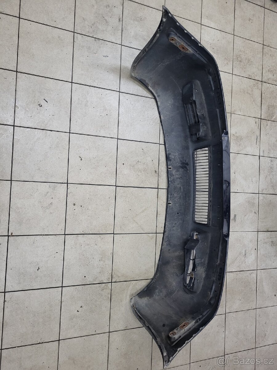 Nárazník přední octavia 1 - 10