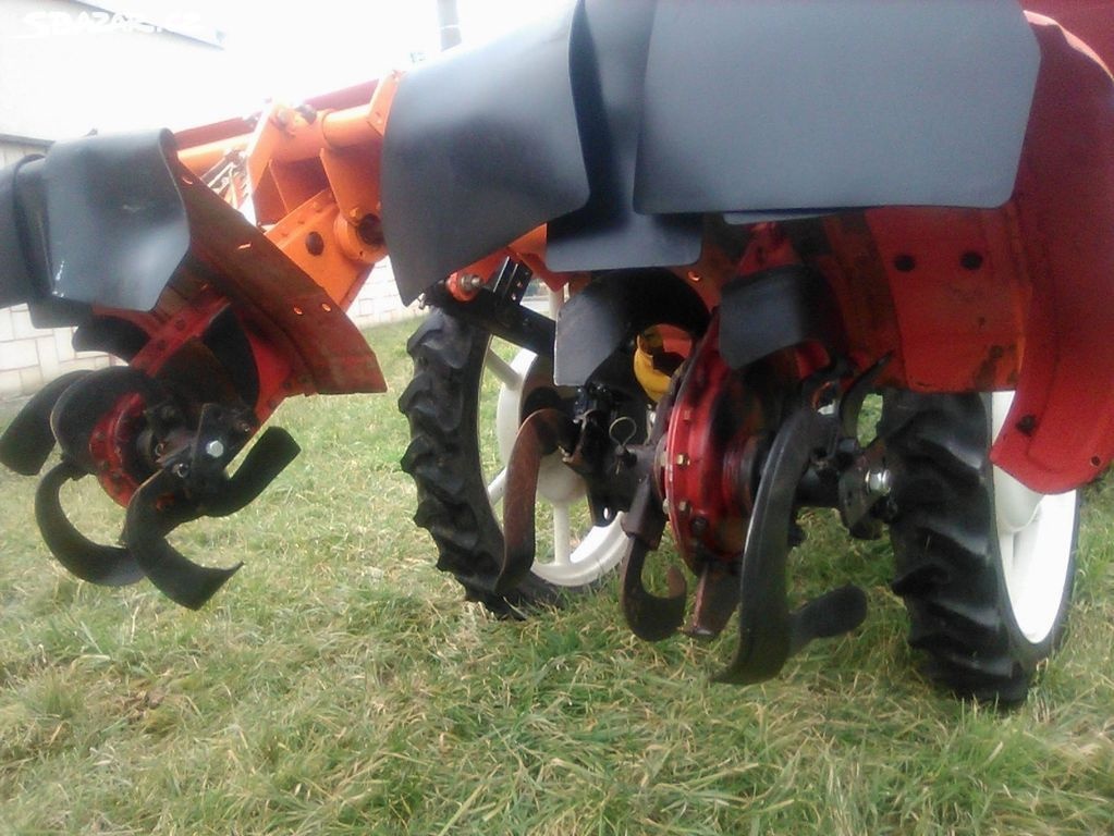 Malotraktor Kubota XB 1 - 10