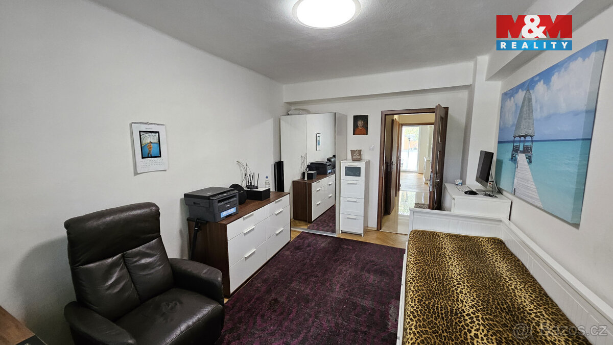 Prodej bytu 3+1, 90 m², Praha, ul. Ortenovo náměstí - 10