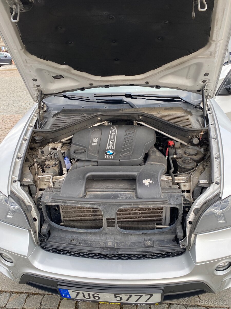 BMW X5 E70 - 10