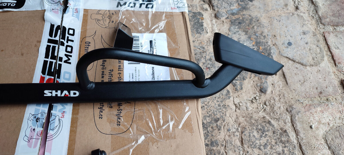 Držák kufru SHAD S0SV69ST pro SUZUKI SV650 (99-02) - 10