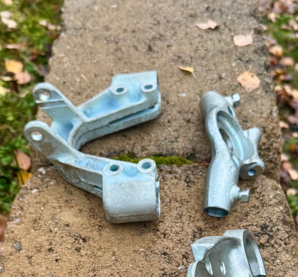 Jawa perak, Ogar 350 - podkova a držák - 10