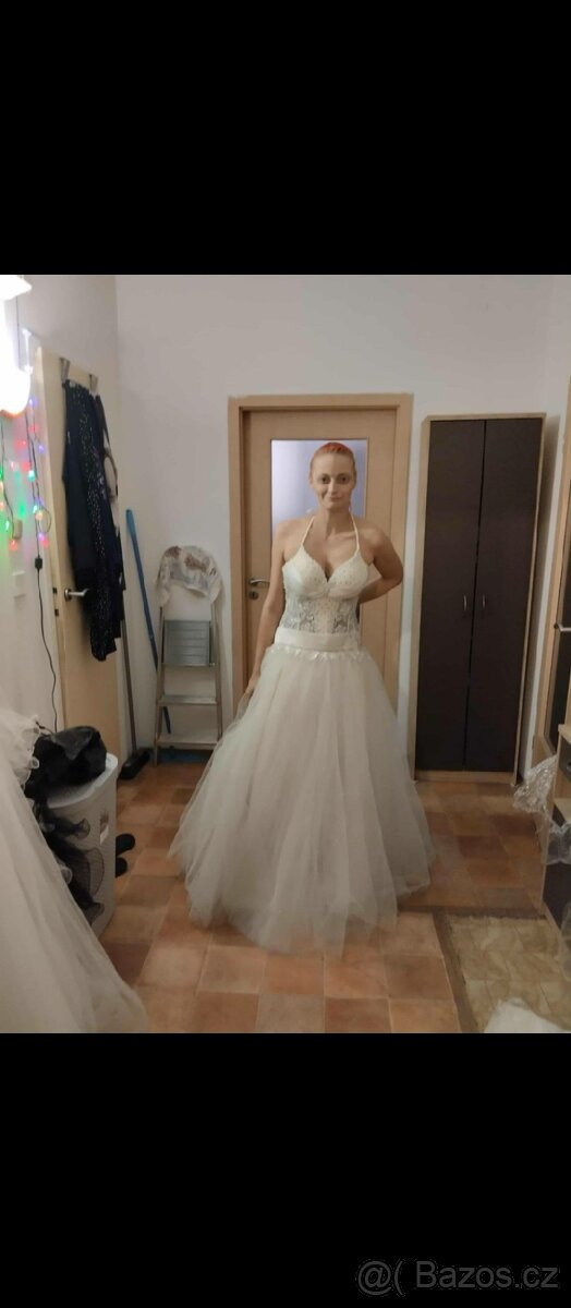 Výprodej společenských šatů - 10