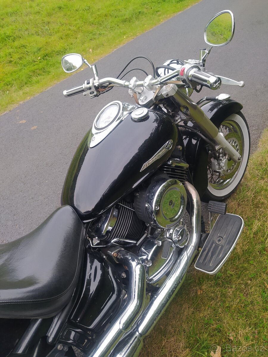 YAMAHA XVS 1100 DRAGSTAR CLASSIC - 10