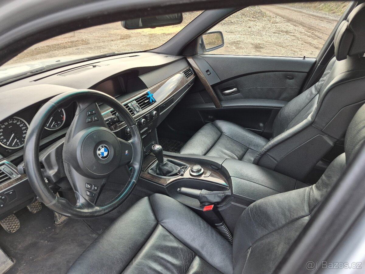 BMW 530xi E60 N52B30 - 10