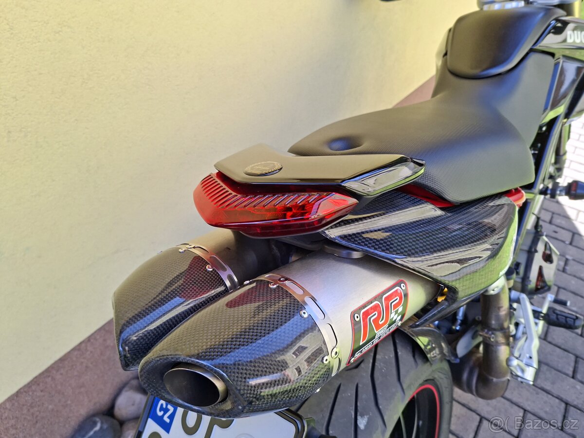 Docati Hypermotard 1100S - 10